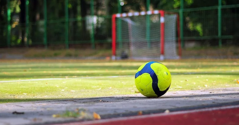 Скандал в турецком футболе: отстранены больше тысячи футболистов, задержаны судьи и президенты клубов