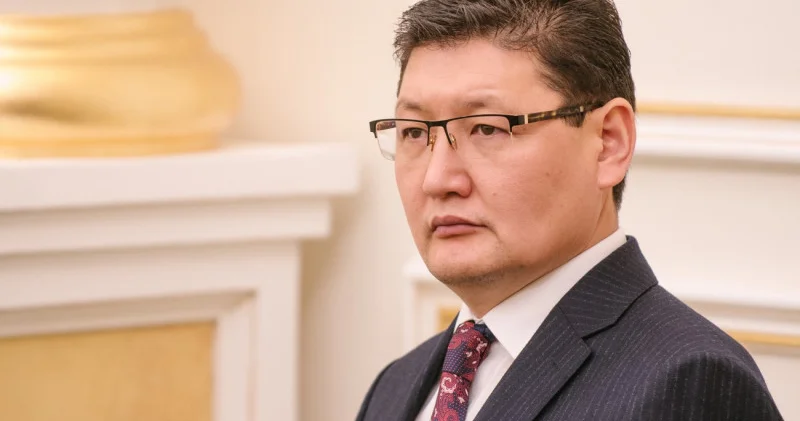 Берік Уәли “Аліби ісіндегі“ фигурантпен түскен суретін түсіндірді