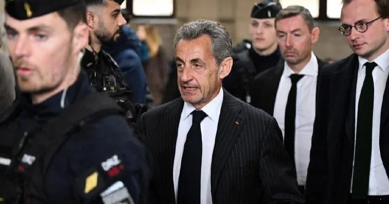 Сот Францияның бұрынғы президенті Саркозиді түрмеден босатты
