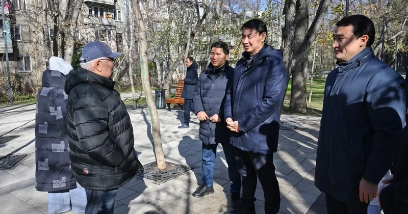 Аким Алматы Дархан Сатыбалды провёл рабочий объезд по Ауэзовскому району