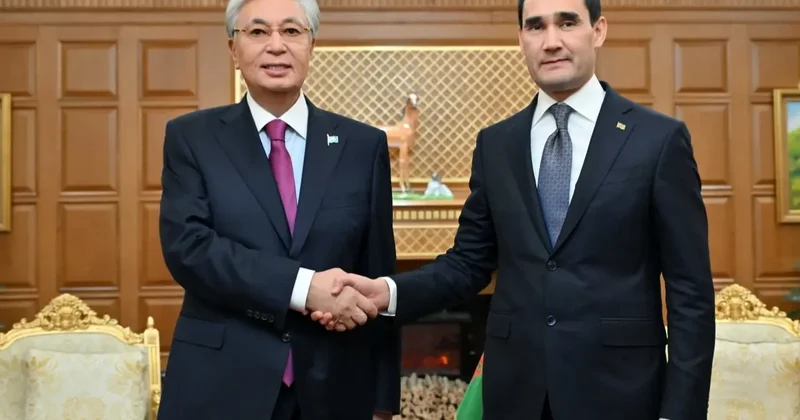 Токаев провёл встречу с президентом Туркменистана