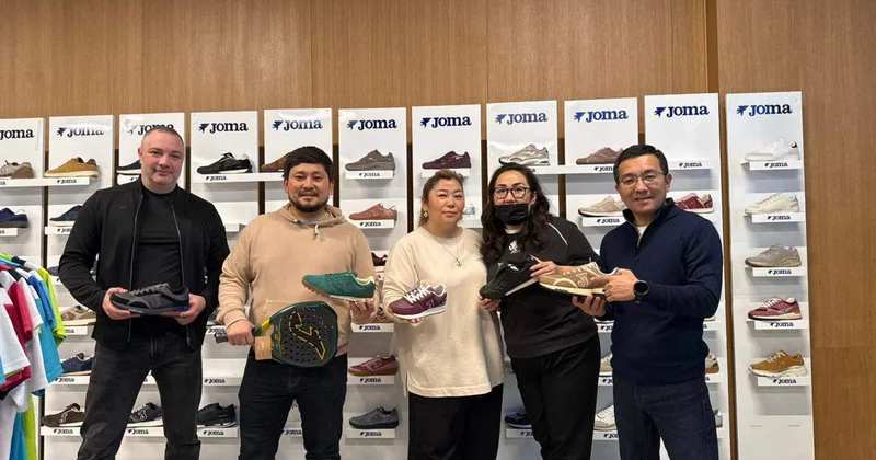 Алматыда испаниялық Joma 2026 жылы шығатын жаңа топтамасын таныстыруда