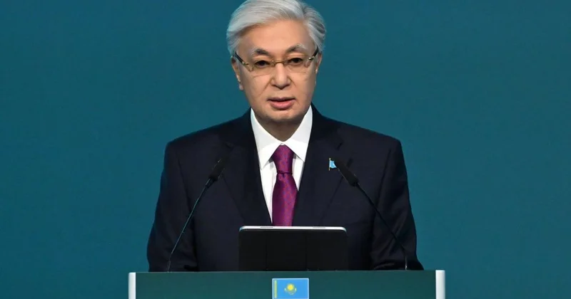 Токаев прибыл в Ашхабад