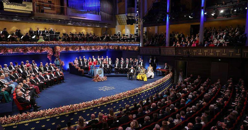 В Стокгольме и Осло вручили Нобелевские премии