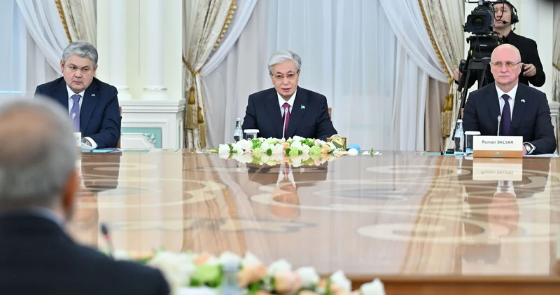 Токаев поблагодарил иранскую делегацию за копии ценных древних рукописей о Казахстане