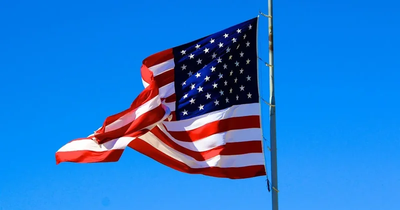 В США начнут проверять соцсети у иностранных туристов