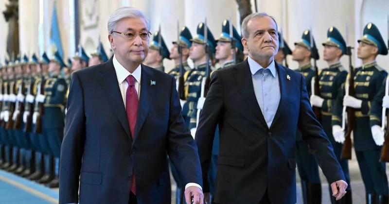 Как президента Ирана встретили в Акорде (фото)