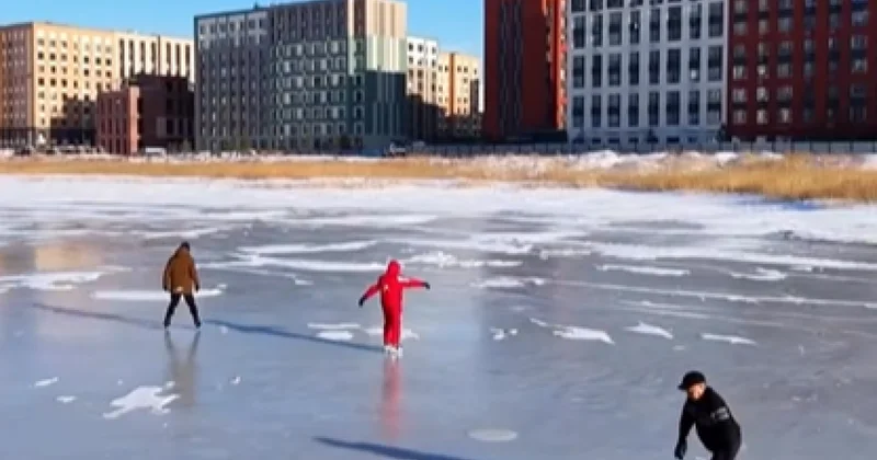 Зимний каток устроили активисты на Малом Талдыколе (ВИДЕО)