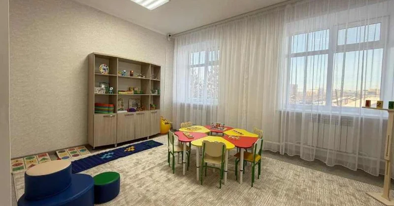 Депутаты Мажилиса ознакомились с работой первого в Кокшетау центра поддержки детей с аутизмом