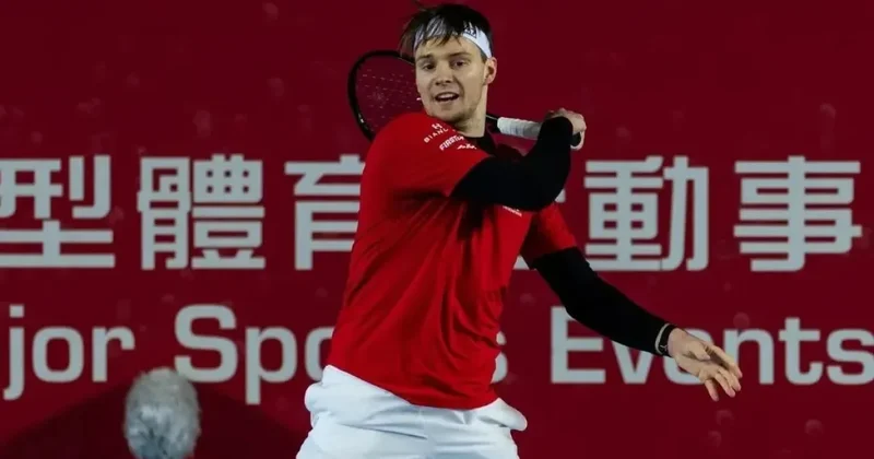 Россияне возмущены, что теннисист Бублик стал казахстанцем