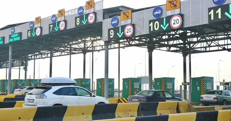 Ақауы бар жолдар: Қазақстандықтар жаңа учаскелерде төлемнен босатылады