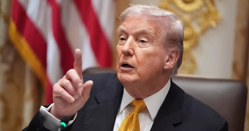 Трамп Украинадағы қақтығысты реттеу мәселесінде ілгерілеу бар екенін мәлімдеді