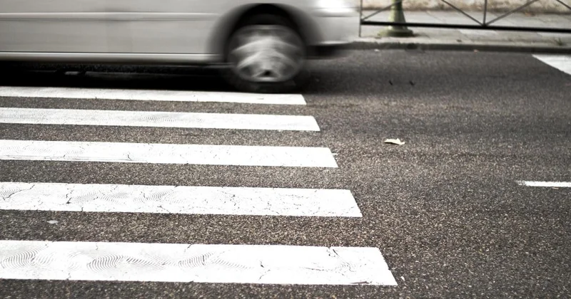Водитель Toyota сбил женщину на пешеходном переходе в Алматы: ДТП попало на видеорегистратор