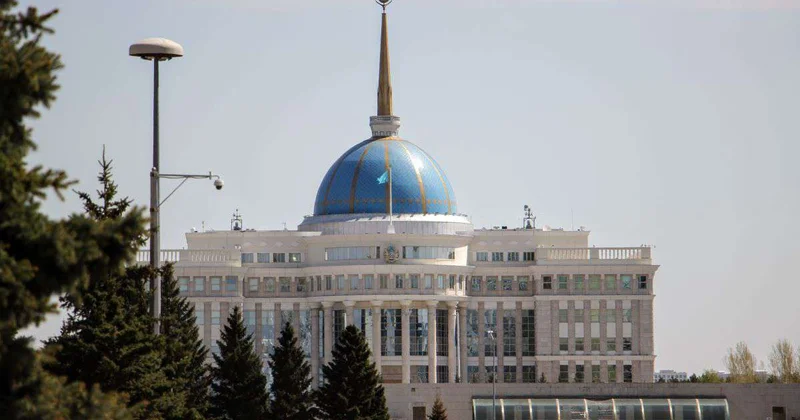 Глава государства направил телеграмму соболезнования Премьер министру Канады