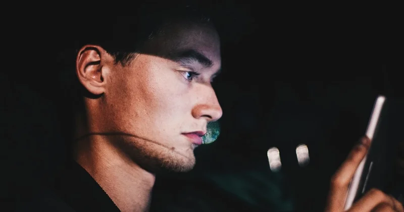 Мужчина рассылал фейковые интим видео девушки и сорвал свадьбу в Улытау