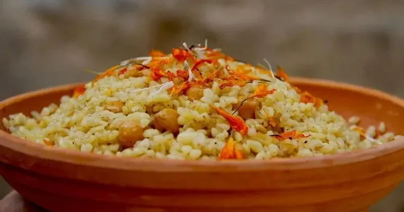 Қарағандыда жұқпалы аурулар ауруханасында балаларға құрттап кеткен тамақ берілген