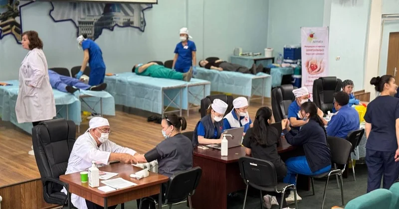 Донор бол және үміт сыйла : Алматыда ауқымды қан тапсыру акциясы өтті