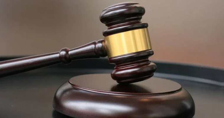 Алматыда бұрынғы жұбайының ізіне түскен сталкерге үкім шықты