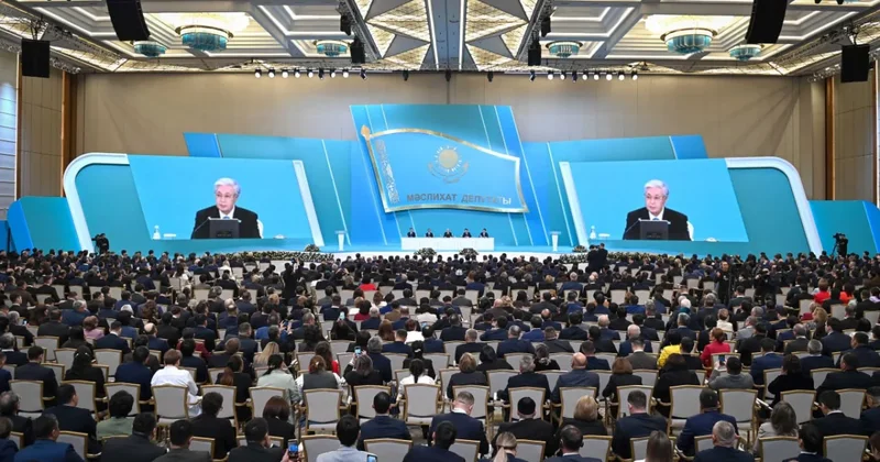 Токаев ответил на критику проекта новой Конституции и высказался о русском языке