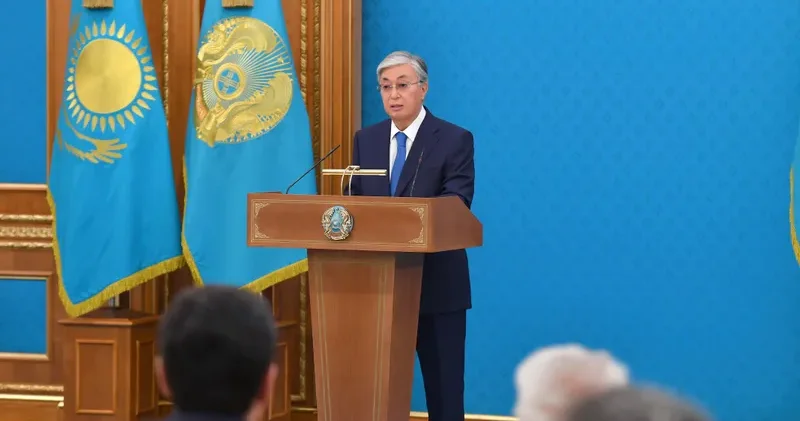 Әлемдегі аса күрделі ахуалға қарамастан, ұлттық стратегиямызды біртіндеп жүзеге асырып жатырмыз Тоқаев