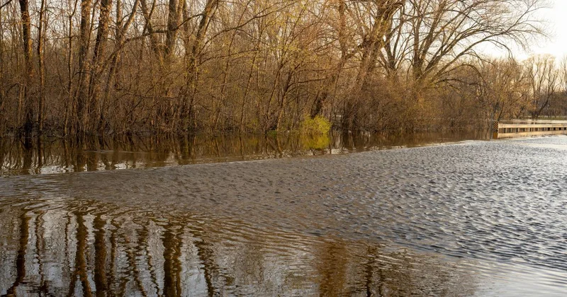 Как в регионах усиливают подготовку к паводковому периоду