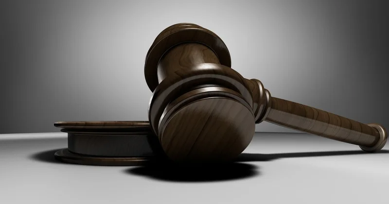 Кто решает судьбу заключённых? Конституционный суд проверит правила УДО в Казахстане