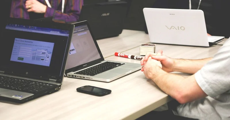 Какую роль играет молодежь в обсуждении новой Конституции Казахстана