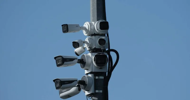 Ақылды камералар қандай заң бұзуды анықтайды