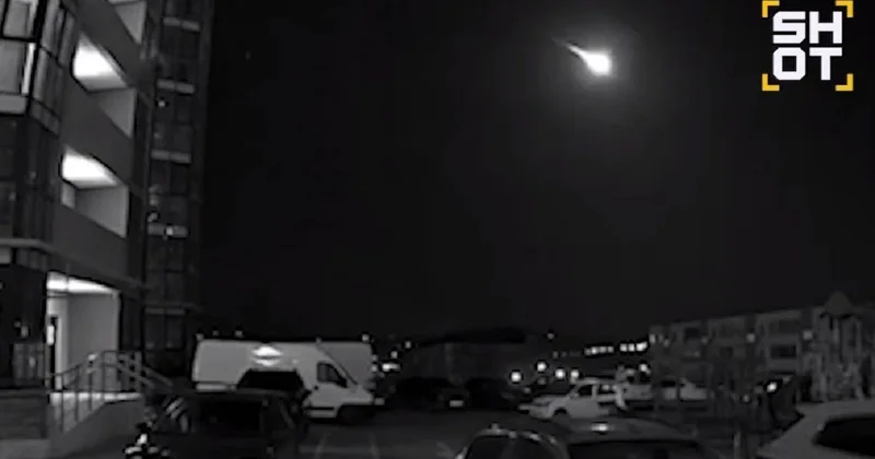 Огненный шар засняли в небе над Россией (видео)