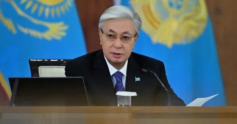 Токаев обратился к молодым казахстанцам по поводу референдума