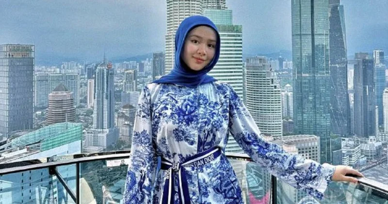 Одно из самых быстрых решений : казахстанка улетела в Малайзию и осталась там работать