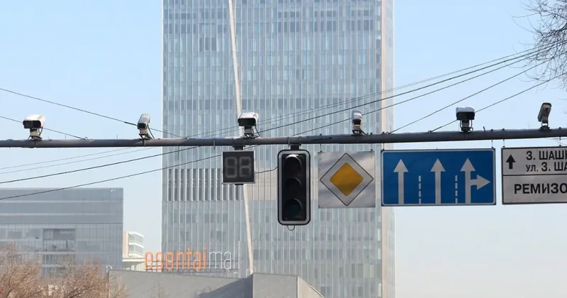 Новые виды нарушений начали фиксировать камеры на дорогах Казахстана