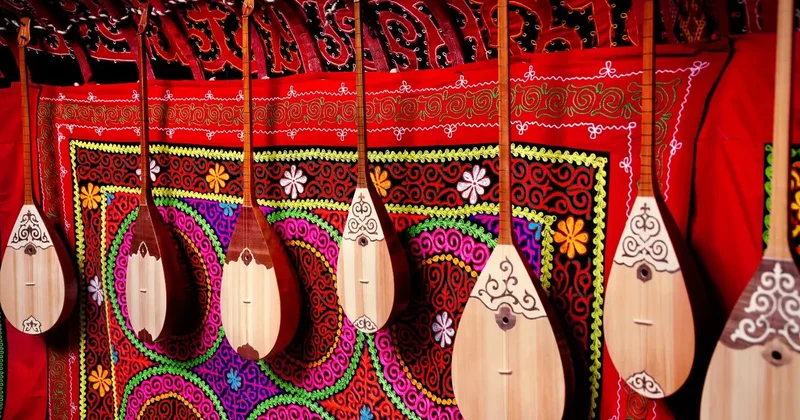 Спектакль, соревнования и ИИ аватар: как отметят первый день декады Наурызнама в Астане