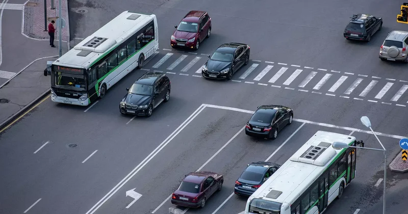 Астанада жол ережесін 61 рет бұзған жүргізуші қамауға алынды