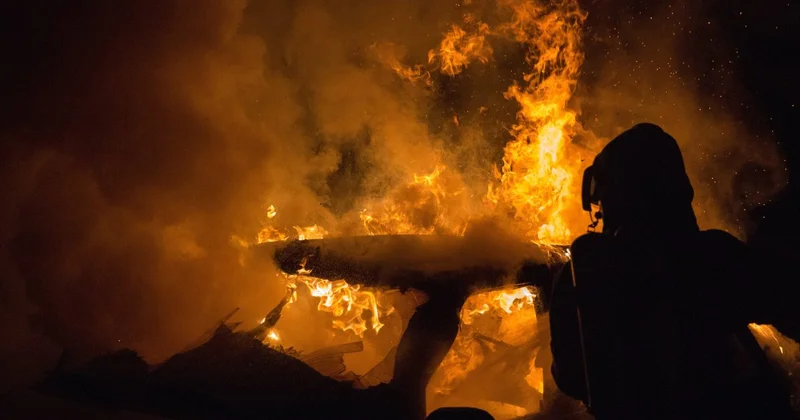 Сварщик поджег автомобиль сестры в Актобе