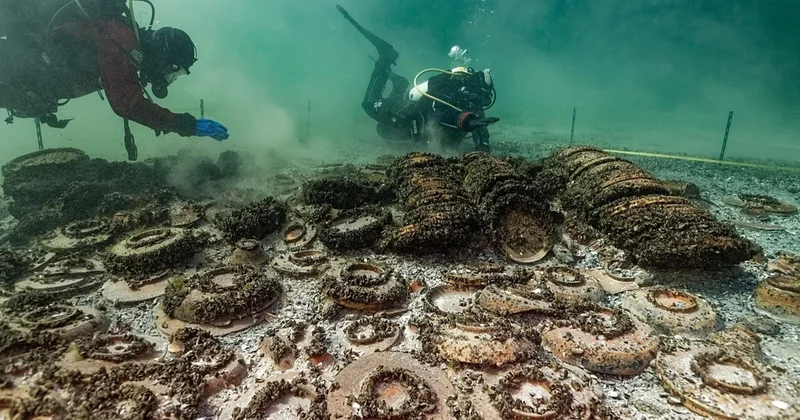 Швейцария көлінен 2000 жыл бұрынғы кеменің жүгi табылды