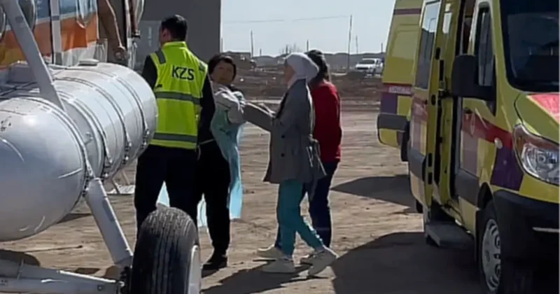 Двоих младенцев экстренно эвакуировали авиацией МЧС в Костанай