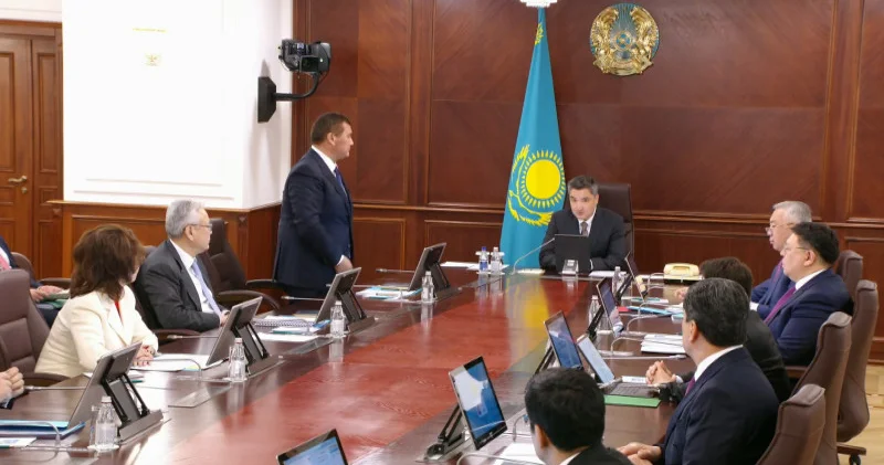 Нұрлыбек Нәлібаев үкіметке таныстырылды