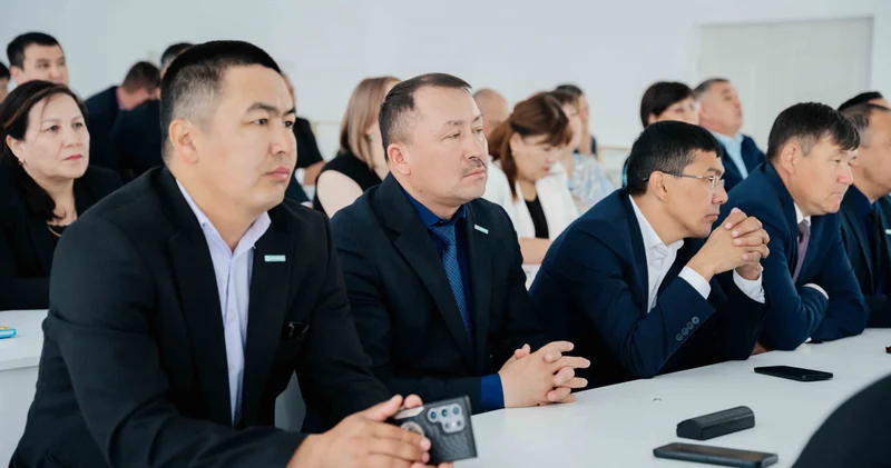 Модульдік оқу: Батыс Қазақстан облысында AMANAT партиясының белсенділері өз құзыреттерін дамытуда