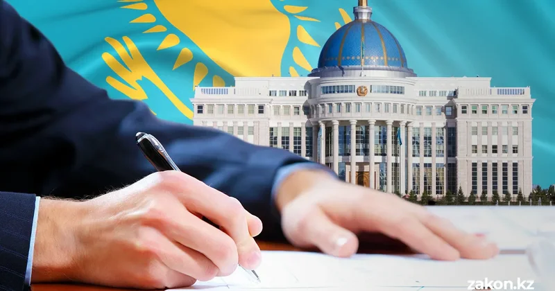 Тоқаев педагогтердің міндеттерін қайта қарайтын заңға қол қойды