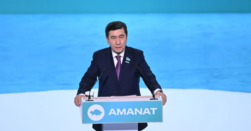 AMANAT Съезі Президент реформаларына қолдау көрсету жолында Әділетке қосылуды мақұлдады