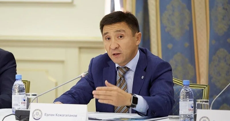 Бұрынғы вице министр және ҚФФ басшысы Ерлан Қожағапанов бостандыққа шықты