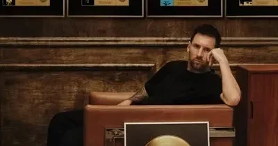 Әкесінің қазасынан кейін Месси мансап жолын сәл тоқтата тұруға шешім қабылдады