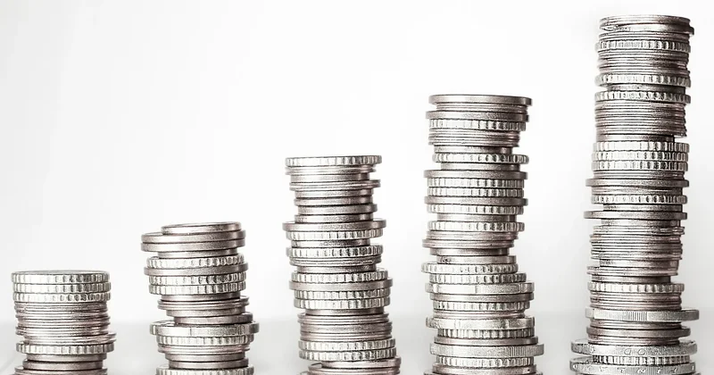Инфляцияны қалай алдауға болады: Қаржыгерлер ақша үнемдеудің жолдарын айтты