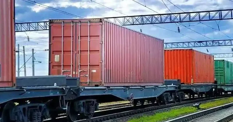 Залал 18,5 млн теңге: ер адам кәсіпкерлерге өзінде жоқ вагондарды жалға берген