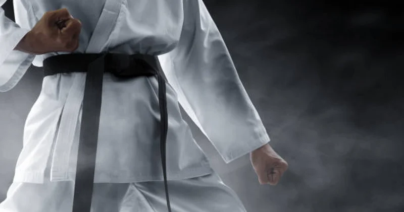 Хиджабсыз акробатикалық трюктер жасаған: Ирандық спортшы қамауға алынды