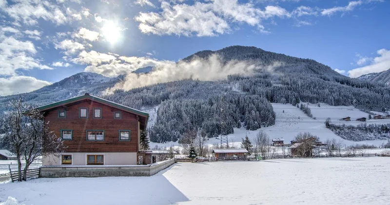 Носит вопиющий характер : Оразалин высказался о застройке предгорья в Алматы