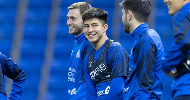 Сборная Казахстана по футболу готовится к матчу с Бельгией