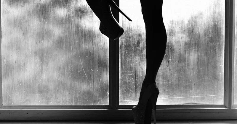 Девушек вербовали в “элитный эскорт” в Астане, Алматы и Шымкенте