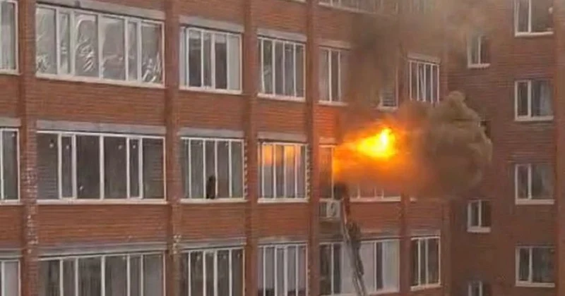 Мощный взрыв в Уральске: подробности рассказали в МЧС